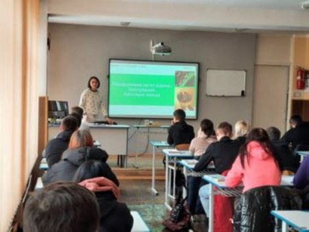 Відкритий урок з фізики і астрономії “Поверхневий натяг рідини